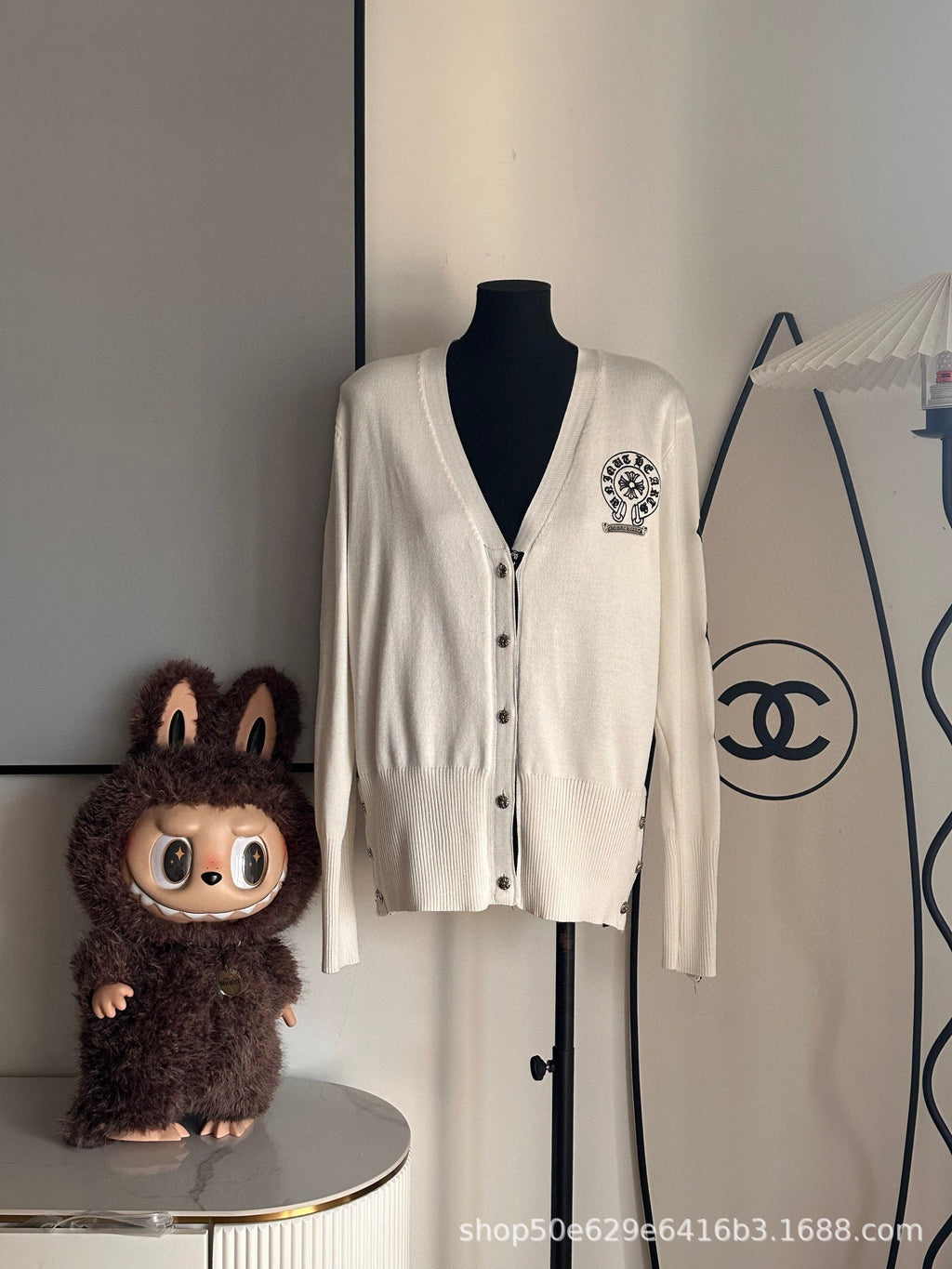 Chrome Hearts Knitted Long-Sleeved Single-Brebreasted V-neck Cardigan Sweater