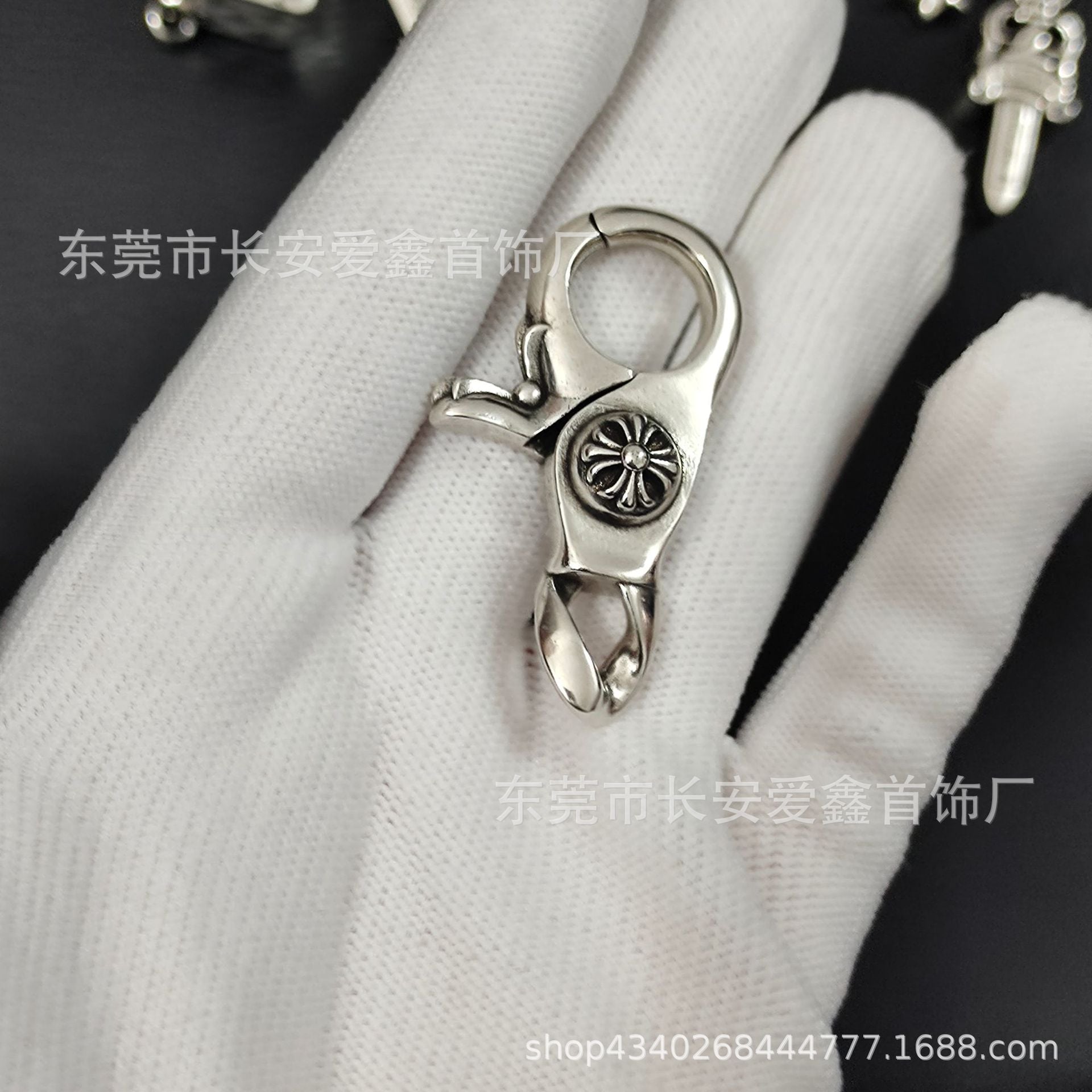 Chrome Hearts Lobster Head Buckle Keychain