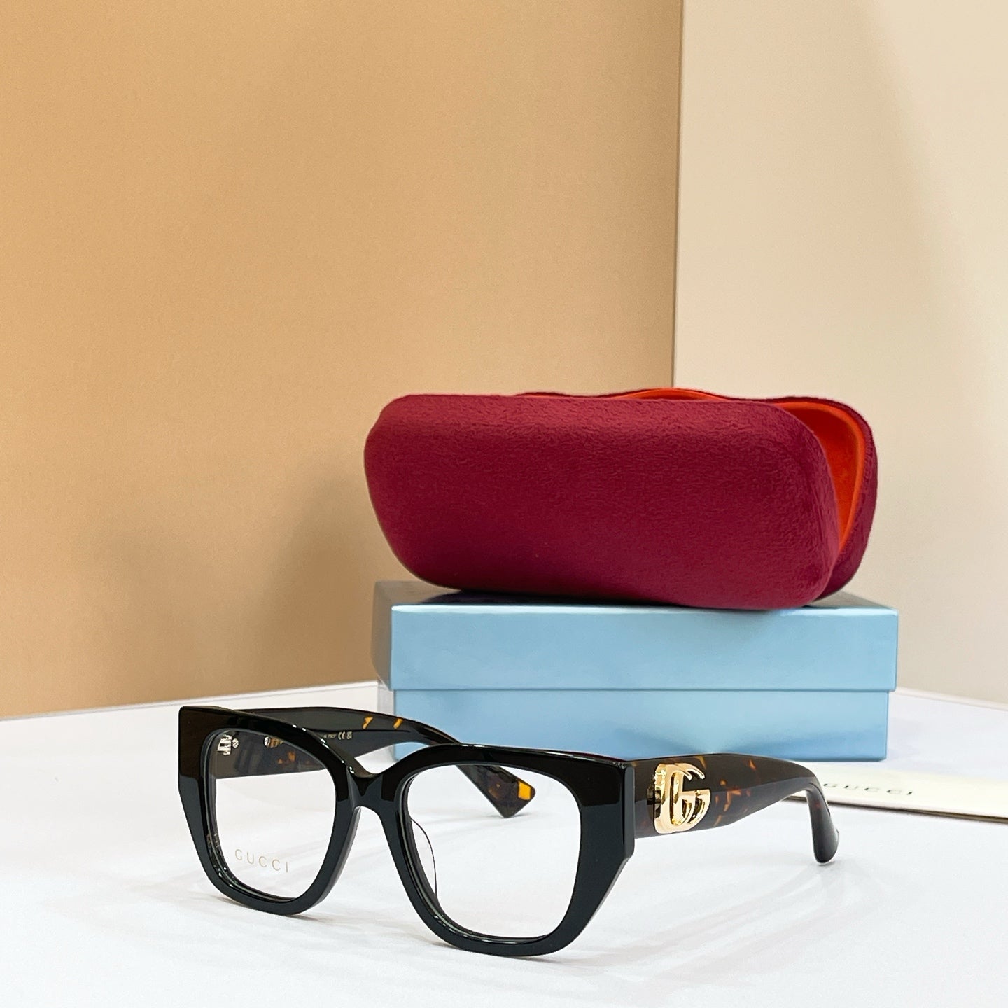 GUCCI Eyeglasses GG1952O