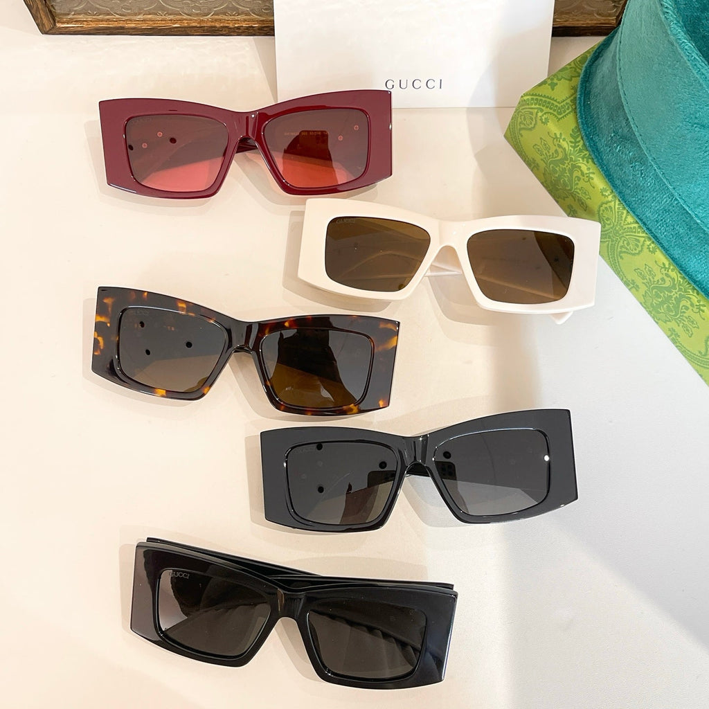 GUCCI Sunglasses GG1842S